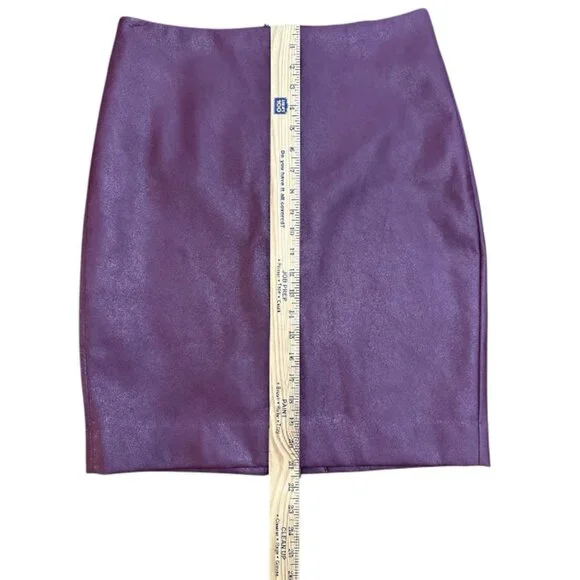 NWT J. Crew Faux Leather Pencil Skirt Size 10 Burgundy Lined Business Office - Picture 3 of 5